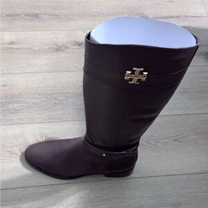 Brand new pair of Tory Burch boots  with box EVERLY BOOTCALF LEATHER